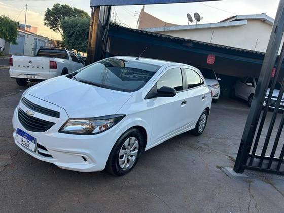 CHEVROLET ONIX 1.0 MPFI JOY 8V FLEX 4P MANUAL